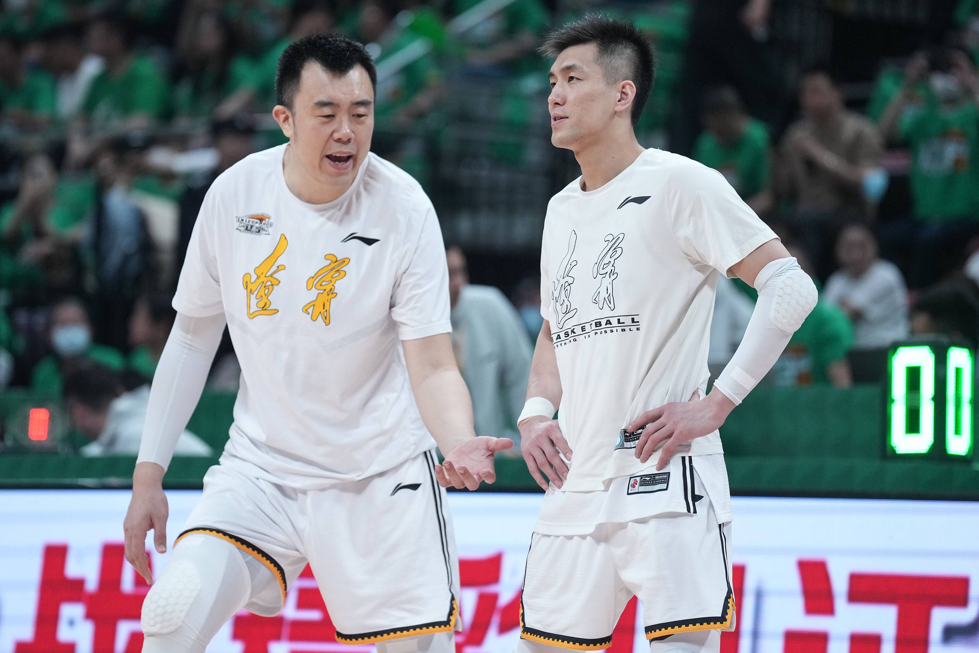 在微博人气爆棚的二次元演员黄淘淘，与众多国际知名授权品牌一齐在展会上高调亮相